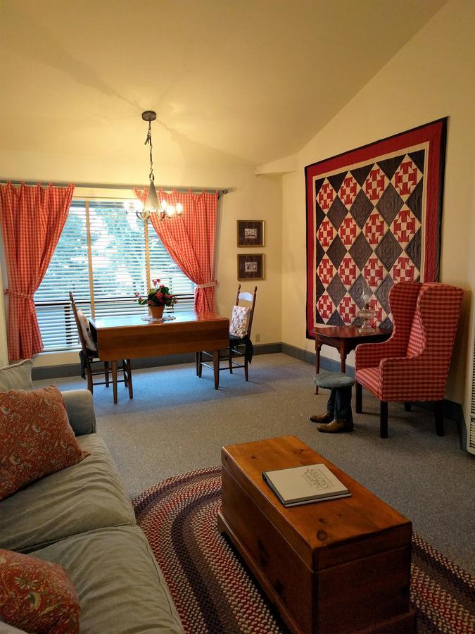 Baywood Inn Bed & Breakfast Экстерьер фото